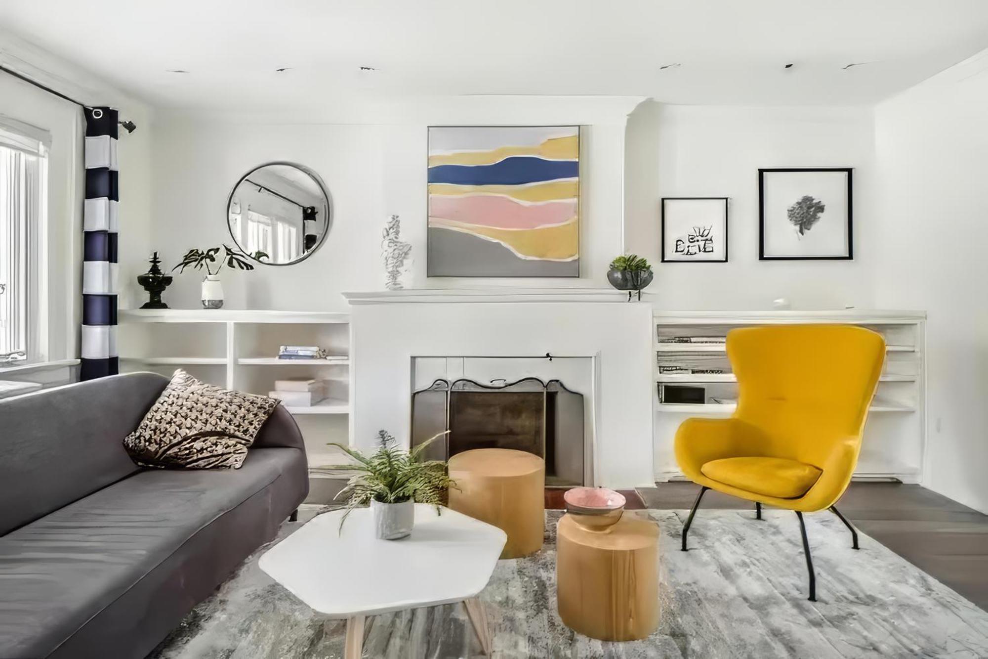 Double Bedroom On Up Or 3 Bedrooms In Basement Near Eglinton Subway Station Toronto Exteriör bild